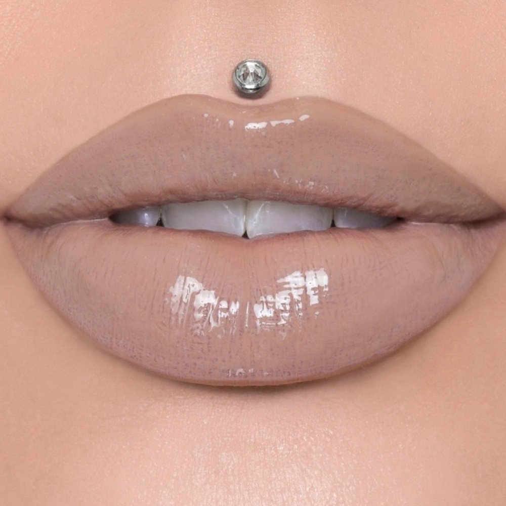 Jeffree Star Silk Rope  New in Box Lip Gloss
